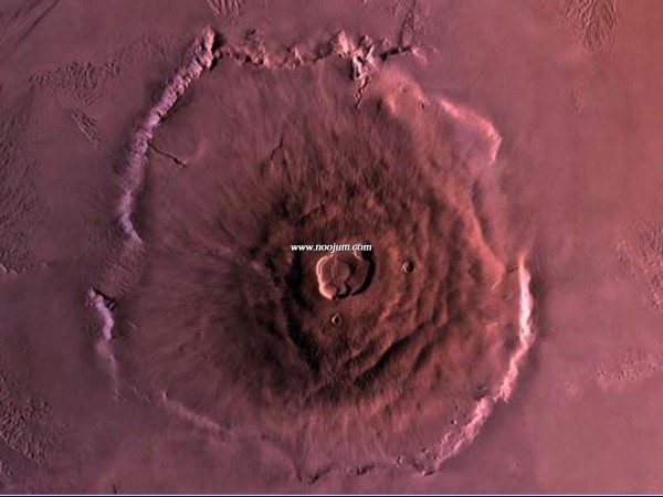 Olympus Mon Mars-1.jpg