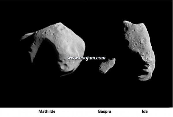 asteroids3_neargal_big.jpg