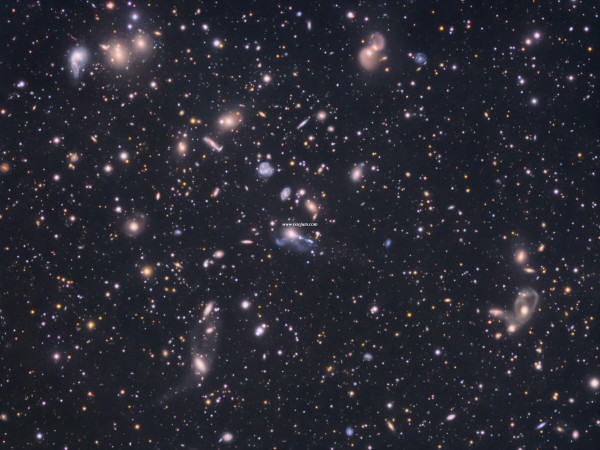Abell-2151_LRGBhallas_2400.jpg