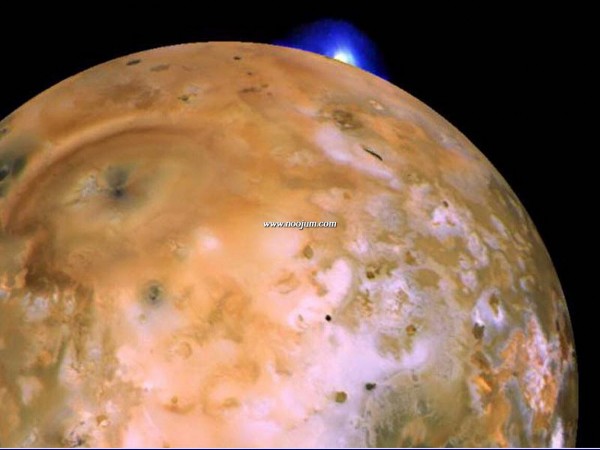 Lo Plume Jupiter.jpg