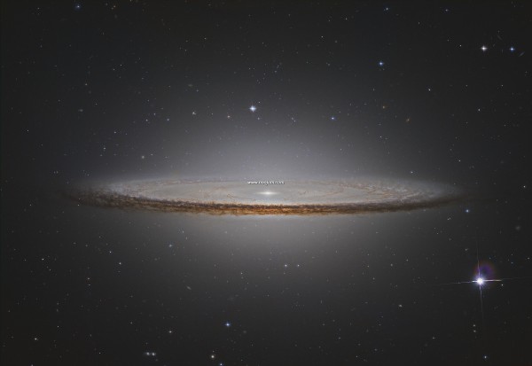 M104b_peris2048.jpg