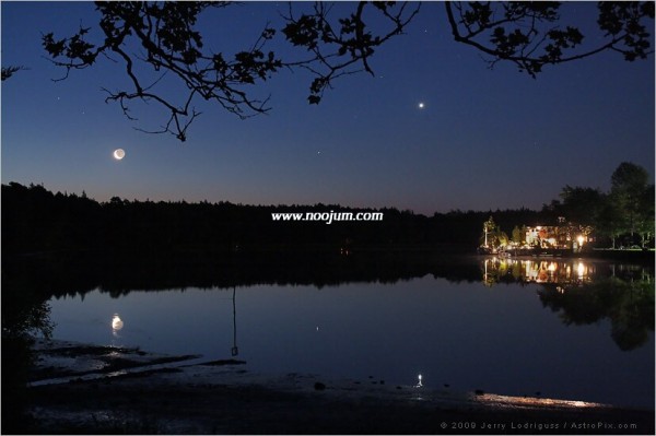 MoonMullica_lodriguss-1.jpg