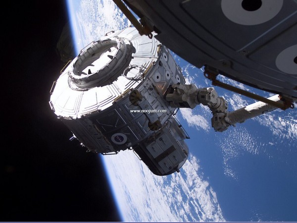 Quest Airlock-1.jpg