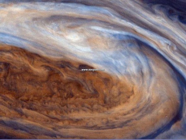 Red Spot Jupiter-1.jpg