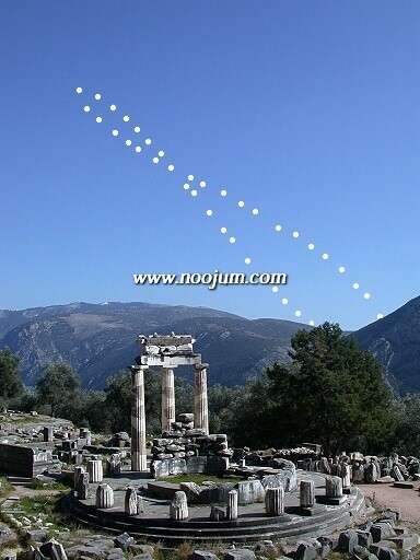 analemma0600UT_ayiomamitis_full.jpg