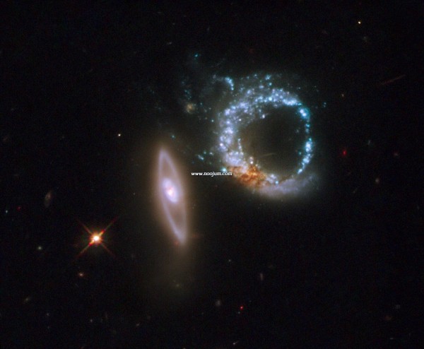 arp147_hst_big.jpg