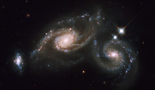 arp274_hst_big-1.jpg