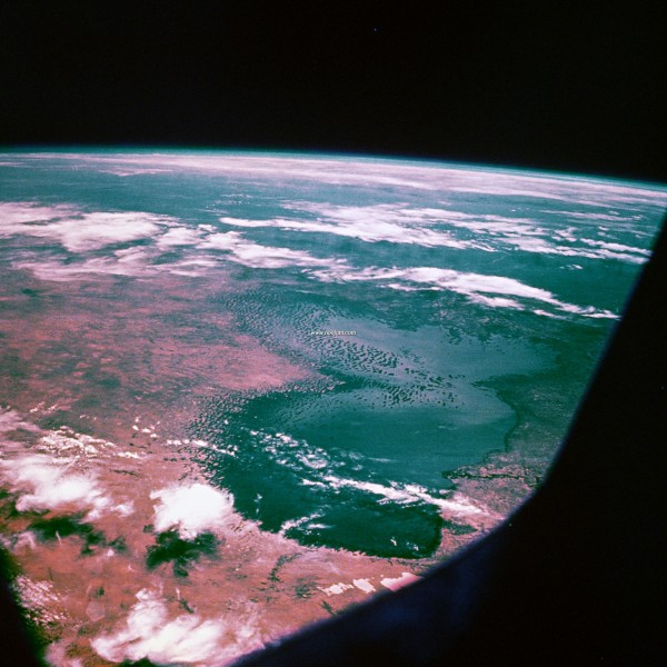 aw035.jpg
