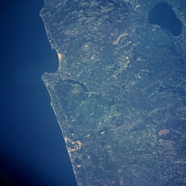 aw094.jpg