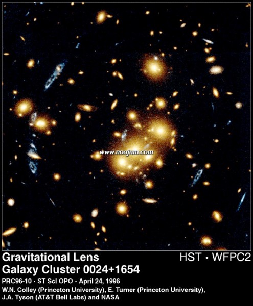 cl0024_hst_big.jpg