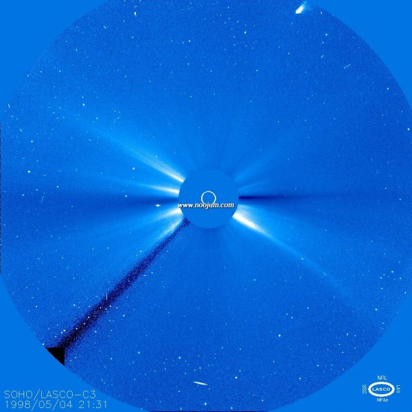 comet1998_soho_big.jpg