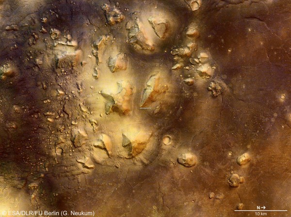 cydonia_marsexpress_big.jpg