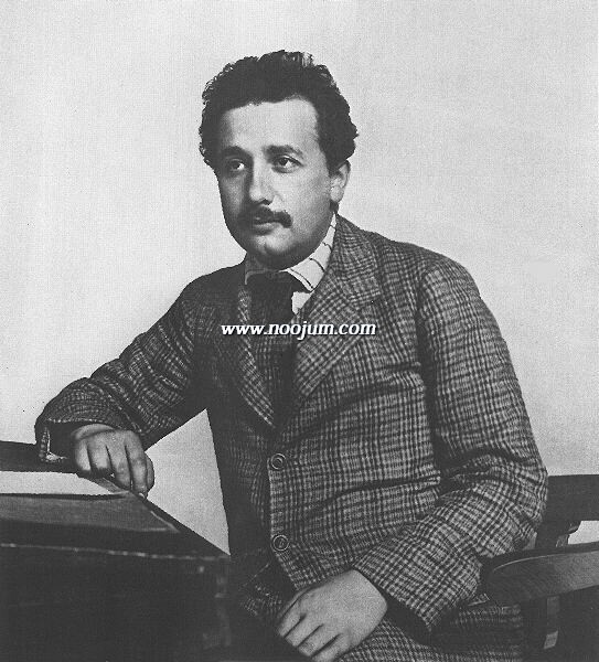 einstein_clerk_big.jpg