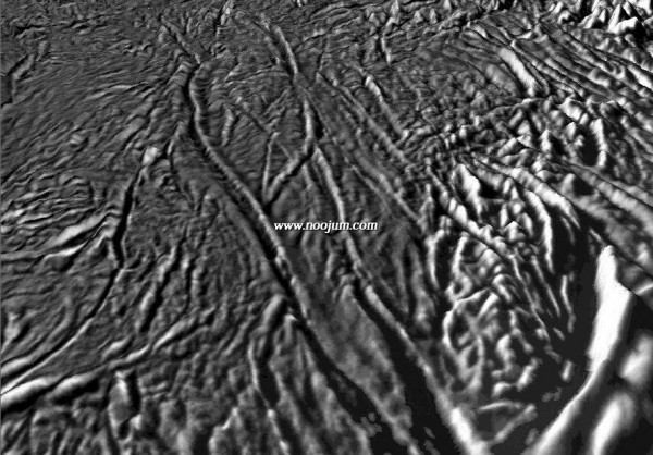 enceladus6_cassini_big.jpg