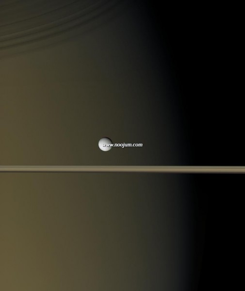 enceladusring_cassini_big.jpg