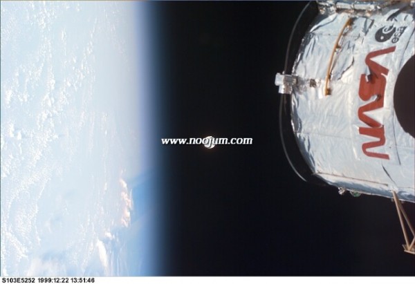 fullmoon_s103_big.jpg