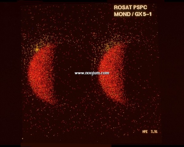 gx5moon_rosat_big.jpg