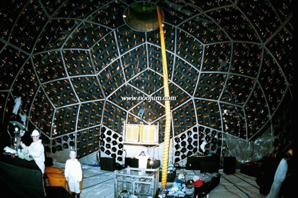 interior_kamland_big.jpg
