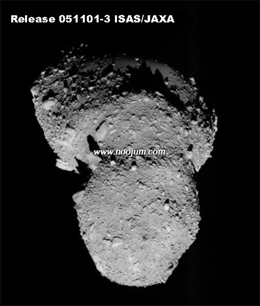 itokawa05_hayabusa_big.jpg