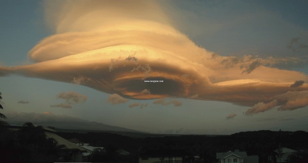 lenticular_hawaii_big.jpg