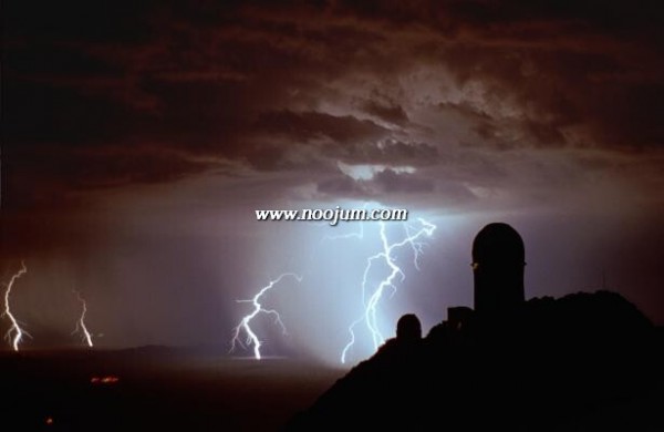 lightning_kpno.jpg
