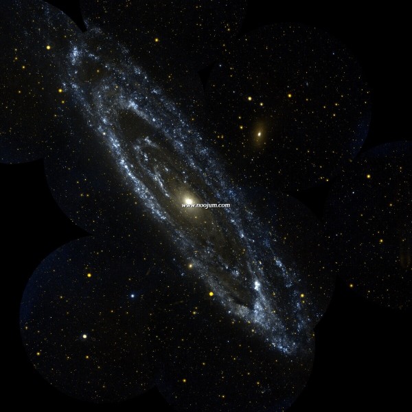 m31_galex_big.jpg
