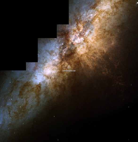 m82_hst_big.jpg