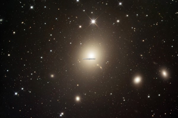 m87_gendler_f.jpg