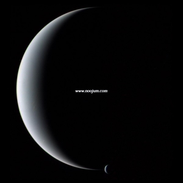 neptunetriton_vg2_big.jpg