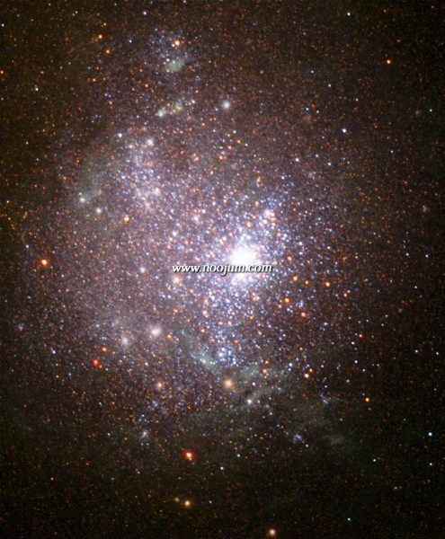 ngc1705_hst_full.jpg