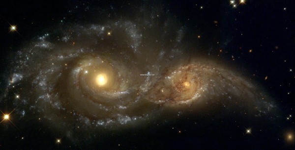 ngc2207_hst_big2.jpg