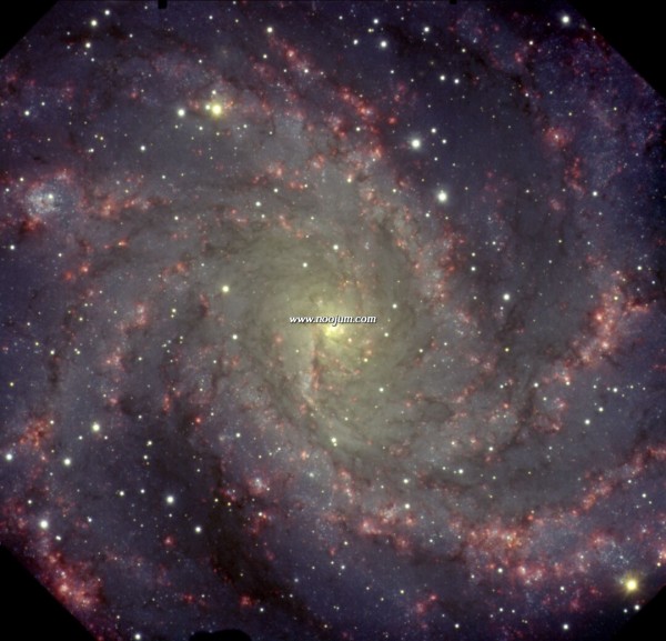 ngc6946_gemini_big.jpg