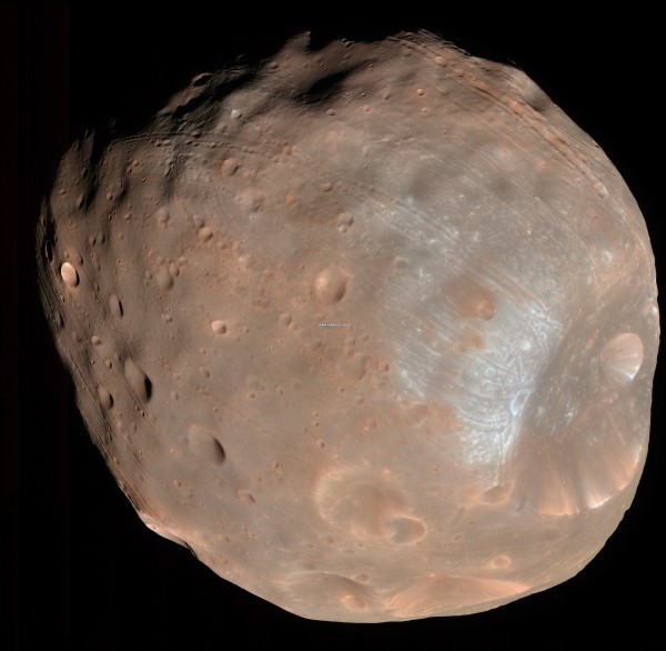 phobos2_hirise_big.jpg