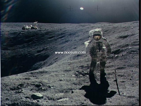 plum_apollo16_big.jpg