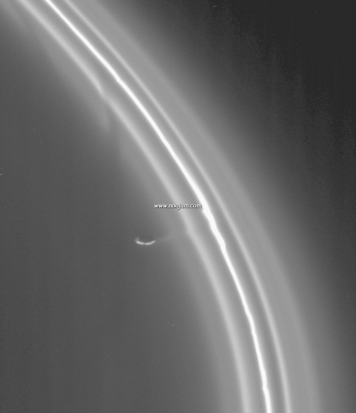 prometheus_cassini_f.jpg