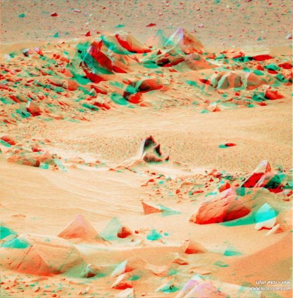 s77_rocks_anaglyph.jpg