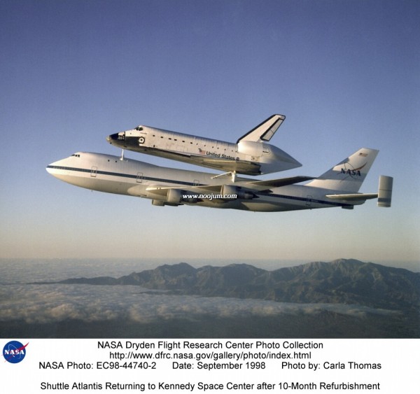 shuttle747_nasa_big.jpg