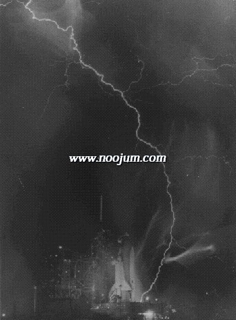shuttle_lightning_big-1.jpg