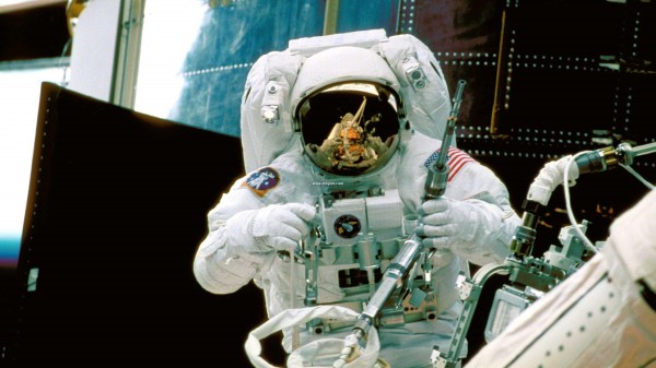 space-astronomy1105.jpg