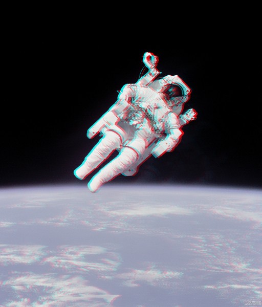 spacewalking_3_d_conversion_by_mvramsey-d50zxd9.jpg