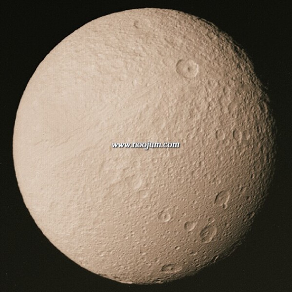 tethys_vg2_big.jpg