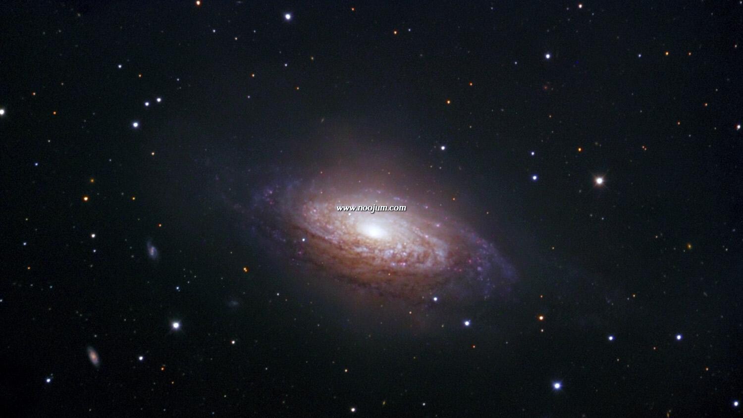 Вселенная астрофизика. NGC 1851. Спиральная Галактика NGC 3521. Астрономия обои.
